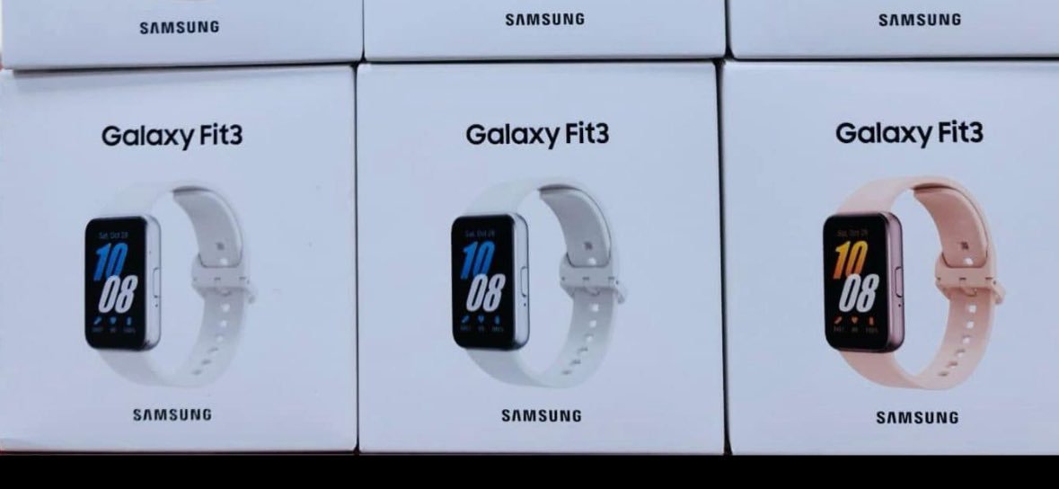 Samsung Galaxy Fit3 påträffas i det vilda